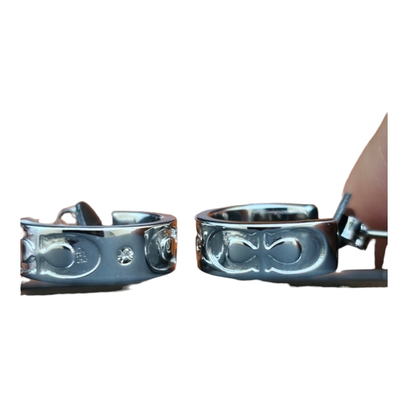 COACH Silver Cuff Earrings NWT - Picture 3 of 5